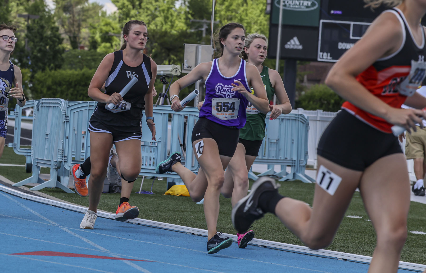 Class 1A girls gallery 59 061021.JPG